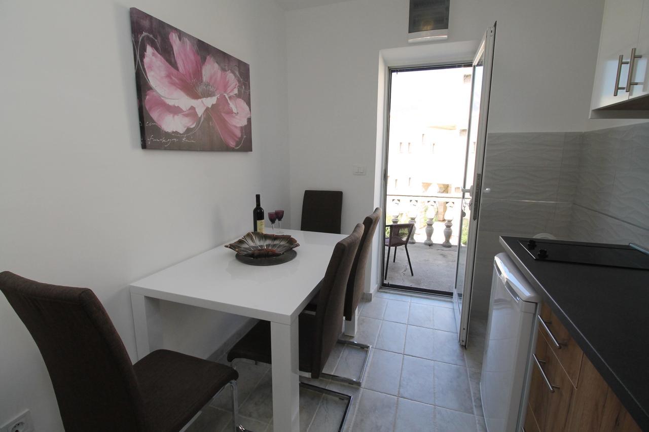 Luxury Apartment Stefan Ilha Sveti Stefan Exterior foto
